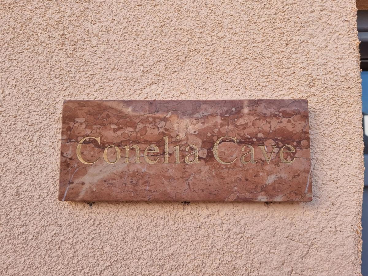 M Residence Santorini Conelia Cave Fira  Luaran gambar